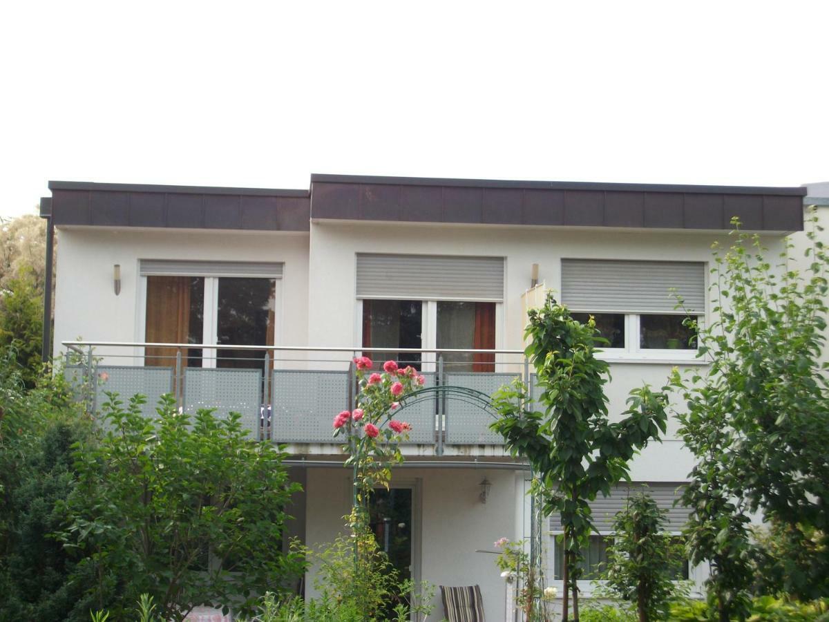 Apartamento Tom13 Köngen Exterior foto